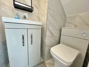 Photo 14- click for photo gallery